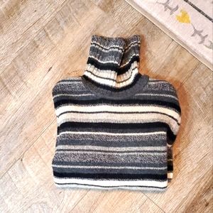 Ralph Lauren Lambswool Sweater/ Medium ⚜️🖤⚜️